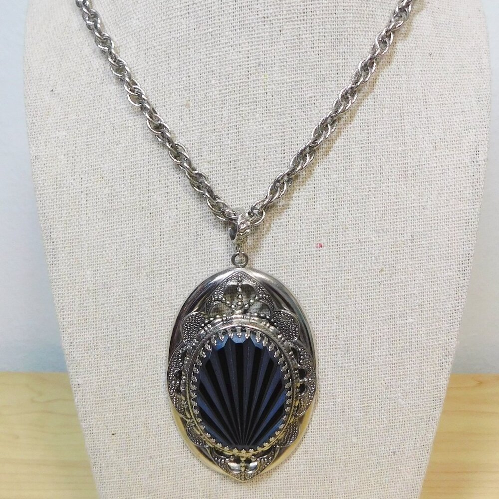 Whiting & Davis - Vintage Large Silver & Navy Blue Pendant Necklace